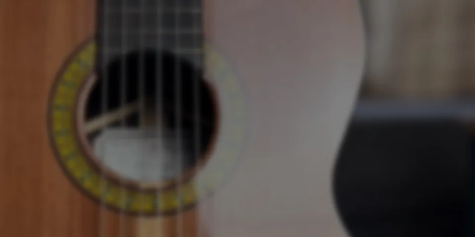 3 beginner tips for setting up your classical guitar