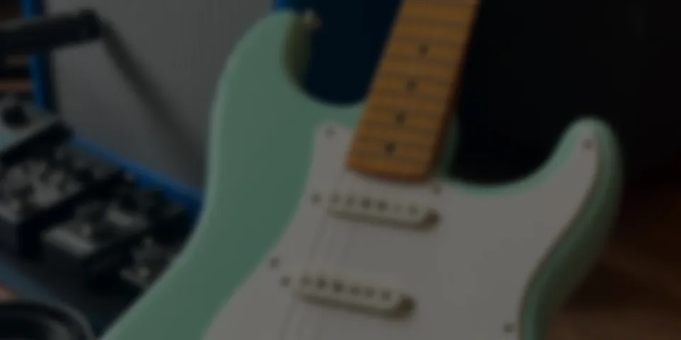 Buying a guitar? Our checklist with 5 handy tips